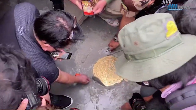 หมุดคณะราษฎร หมุดคณะราษฎร