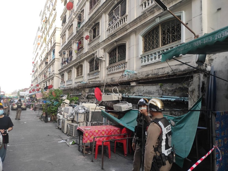 ระเบียงถล่ม ระเบียงถล่ม