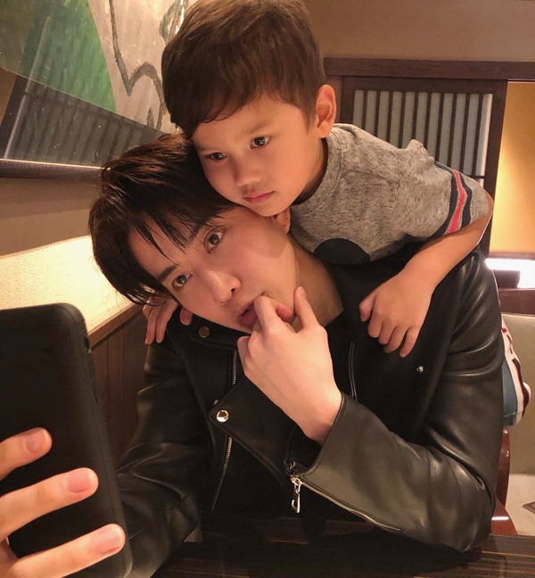 ไมค์ พิรัชต์ ไมค์ พิรัชต์