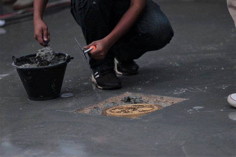 หมุดคณะราษฎร 2 หมุดคณะราษฎร 2