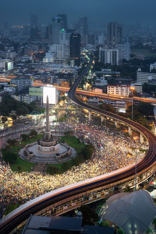 #ม็อบ18ตุลาไปอนุสาวรีย์ชัย #ม็อบ18ตุลาไปอนุสาวรีย์ชัย