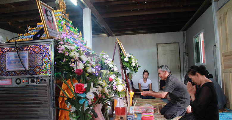 เหยื่อรถบัสชนรถไฟ เหยื่อรถบัสชนรถไฟ