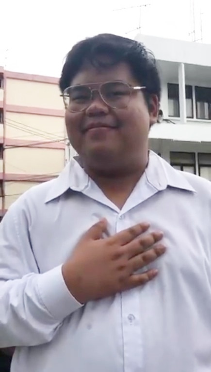 บุญเกื้อหนุน เป้าทอง บุญเกื้อหนุน เป้าทอง