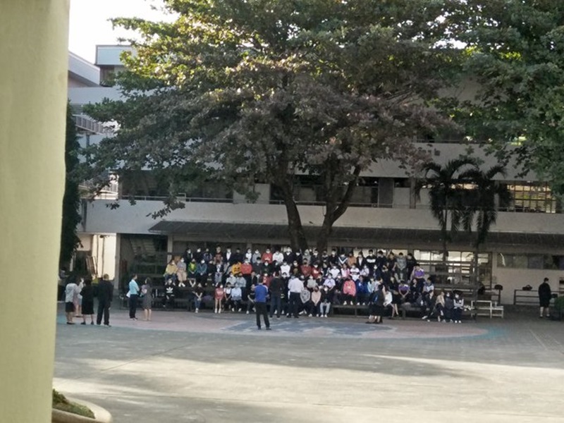 #1ธันวาบอกลาเครื่องแบบ #1ธันวาบอกลาเครื่องแบบ