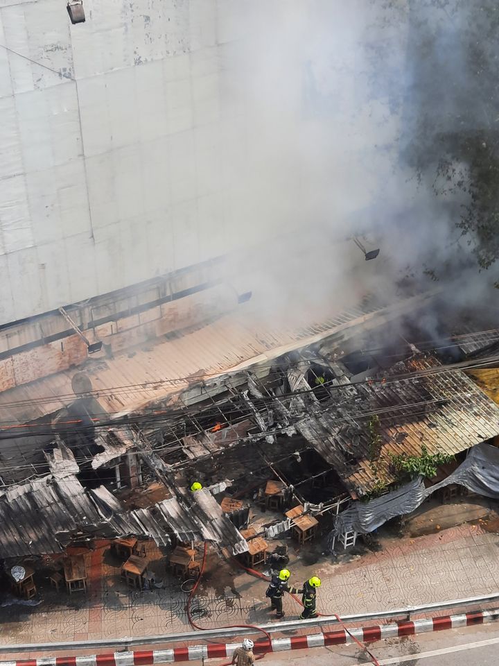 ไฟไหม้ร้านอาหาร ไฟไหม้ร้านอาหาร