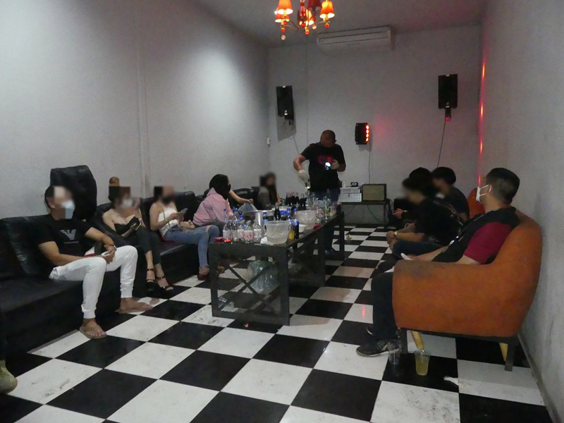 ทลายปาร์ตี้ยาผับสระบุรี ทลายปาร์ตี้ยาผับสระบุรี