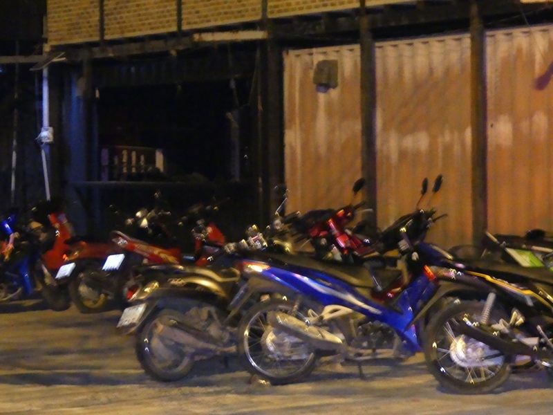 ทลายปาร์ตี้ยาผับสระบุรี ทลายปาร์ตี้ยาผับสระบุรี