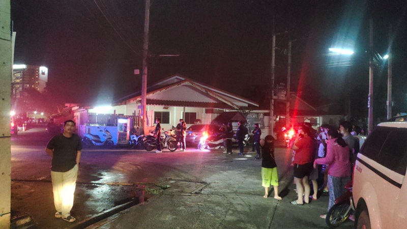 เผาบ้าน เผาบ้าน