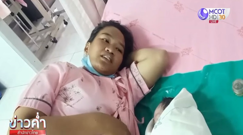 สาวท้องไม่รู้ตัว คลอดในห้องน้ำ สาวท้องไม่รู้ตัว คลอดในห้องน้ำ