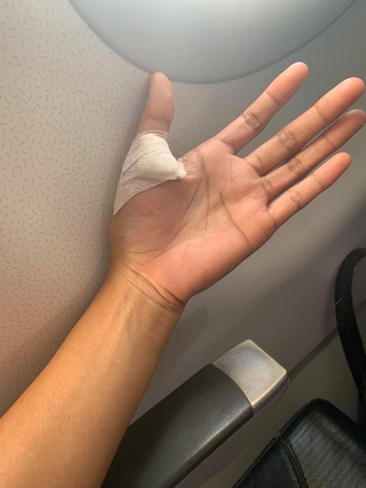 ผู้โดยสารโวยสายการบิน ผู้โดยสารโวยสายการบิน