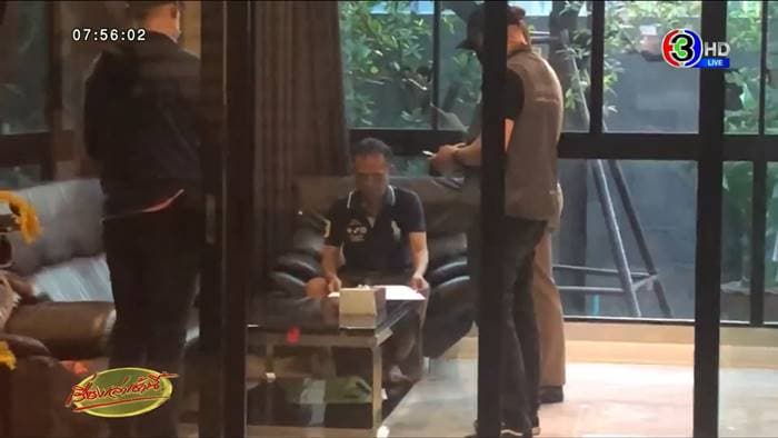 หลงจู๊สมชาย หลงจู๊สมชาย