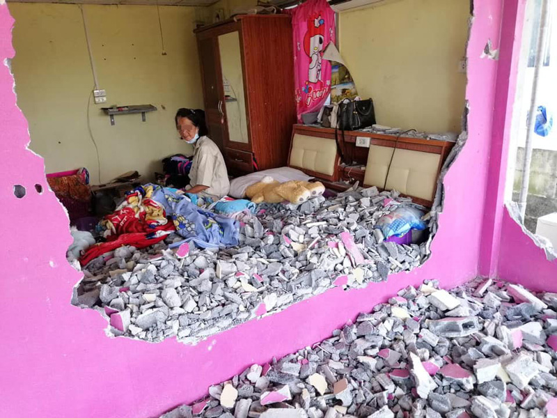 ลูกสะใภ้ทุบบ้านแม่ผัว ลูกสะใภ้ทุบบ้านแม่ผัว