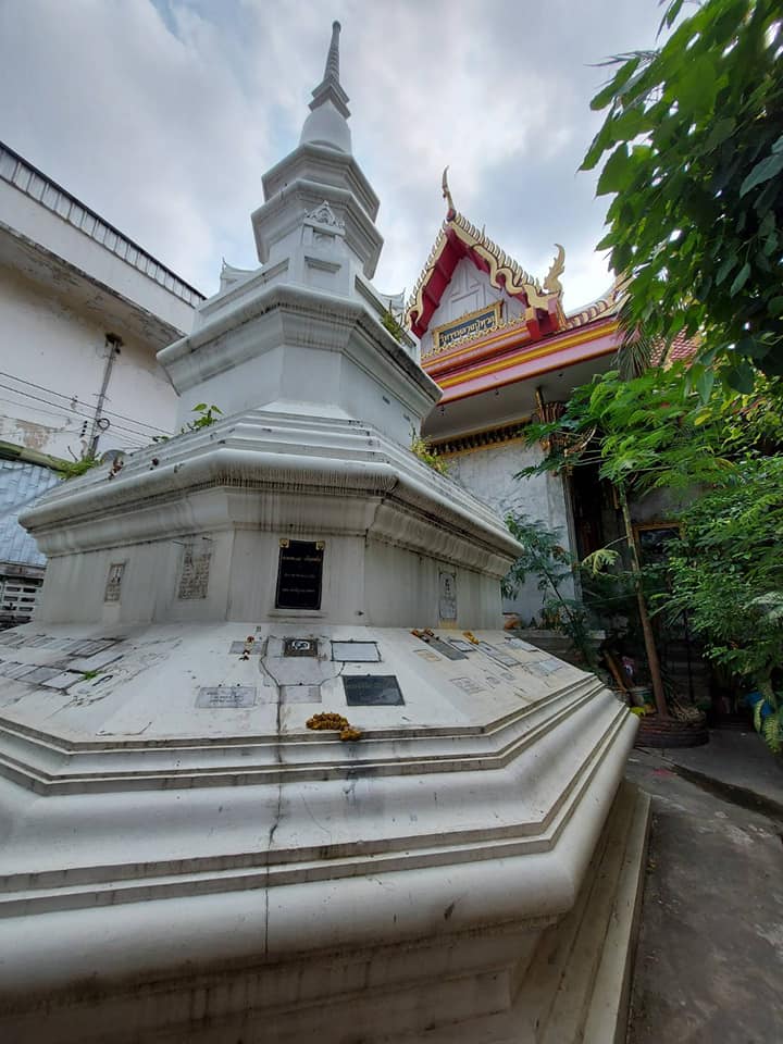 วัดเอี่ยมวรนุช วัดเอี่ยมวรนุช