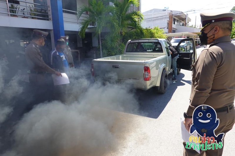 เบิร์นยางแล้วโดนยึดรถ เบิร์นยางแล้วโดนยึดรถ