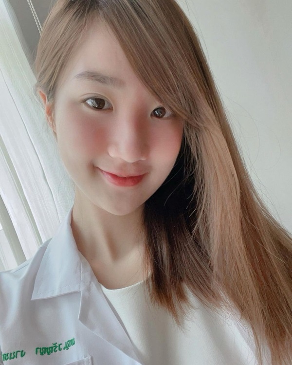 หมอลิลลี่ วรัญญา หมอลิลลี่ วรัญญา