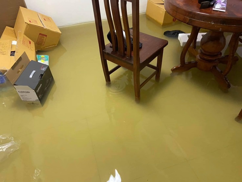 น้ำท่วมบ้าน น้ำท่วมบ้าน