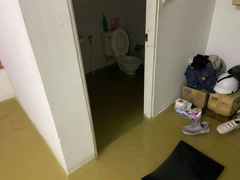 น้ำท่วมบ้าน น้ำท่วมบ้าน