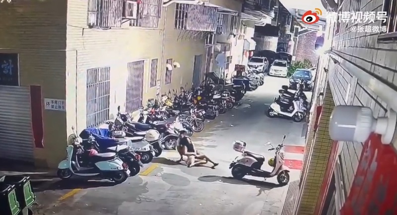 อนาจารผู้หญิง อนาจารผู้หญิง