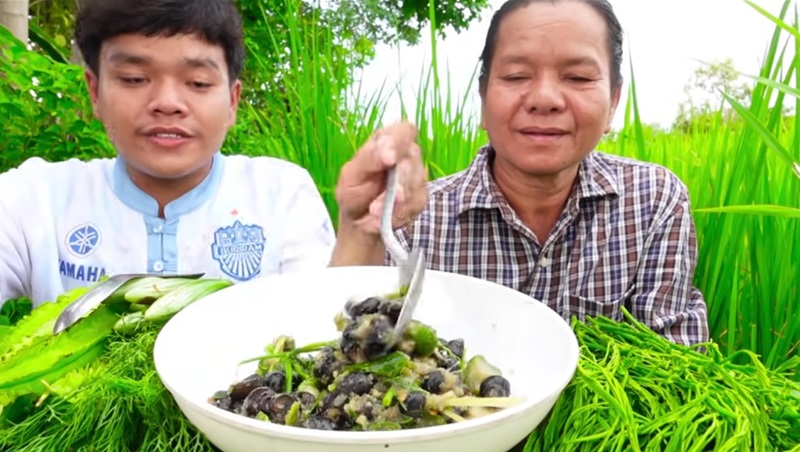 แม่อ้ายนาวิน เสียชีวิต แม่อ้ายนาวิน เสียชีวิต