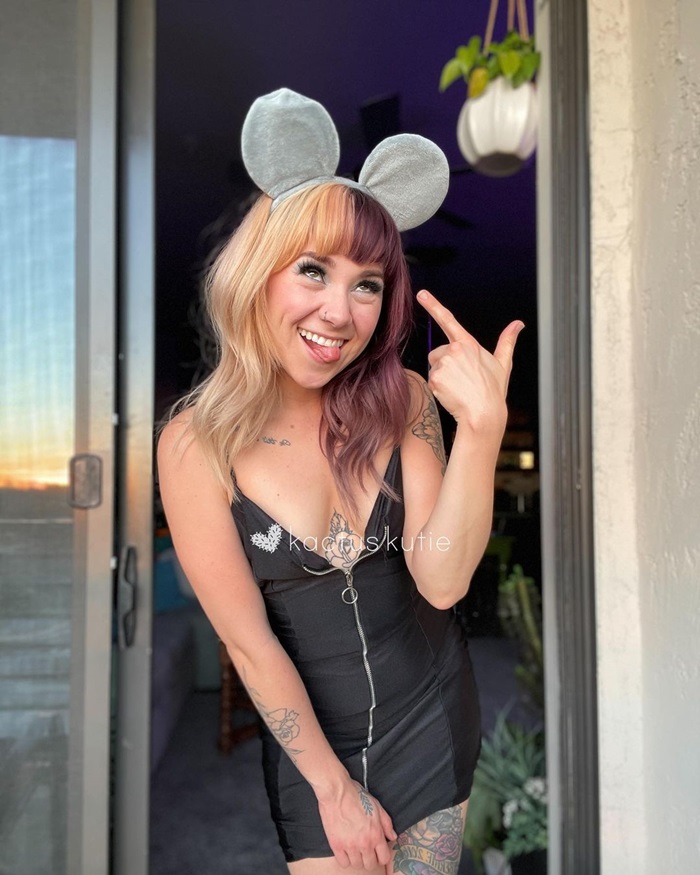 ขายฉี่ ขายฉี่