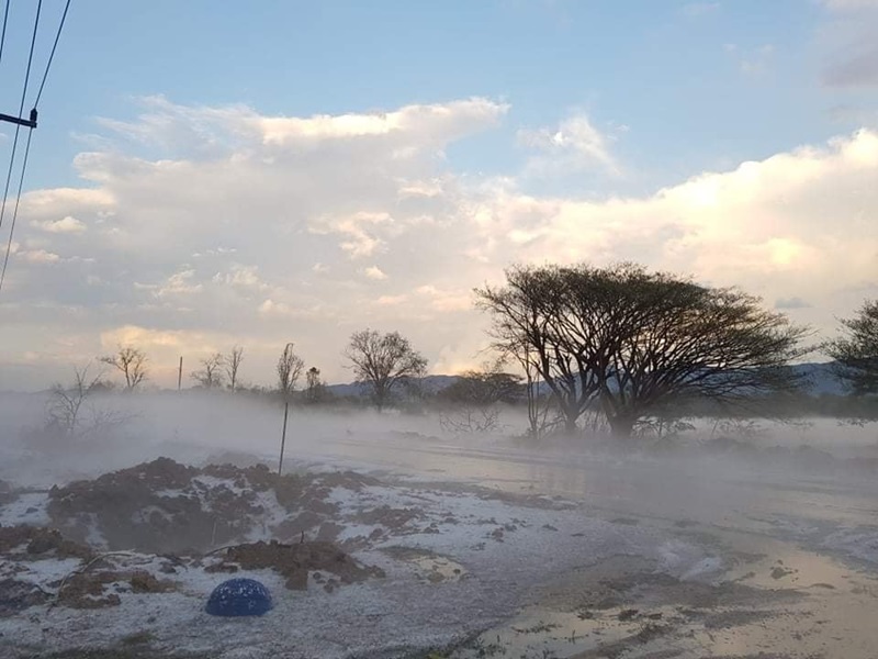 ลูกเห็บตก พะเยา ลูกเห็บตก พะเยา