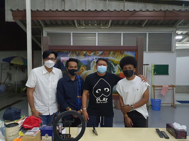 องค์ดำ โสฬส องค์ดำ โสฬส