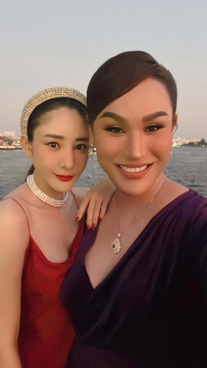 แอนนา แอนนา