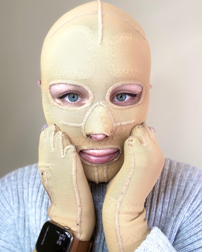 รอดตายจากภูเขาไฟระเบิด รอดตายจากภูเขาไฟระเบิด