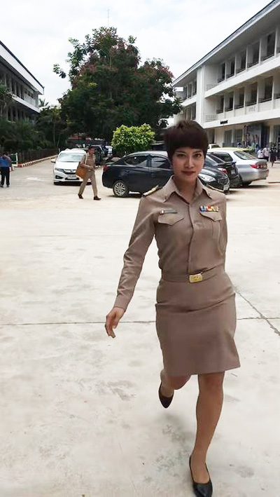 ครูขวัญ ผดุงนารี ครูขวัญ ผดุงนารี