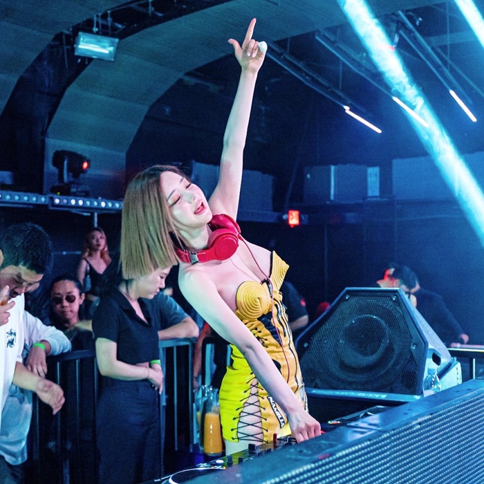 ดีเจโซดา ดีเจโซดา