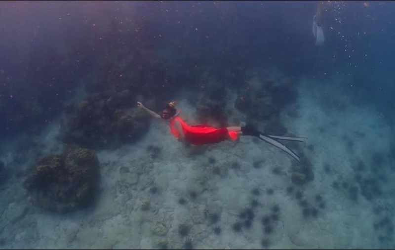 ครูใส่ชุดไทยดำน้ำ ครูใส่ชุดไทยดำน้ำ