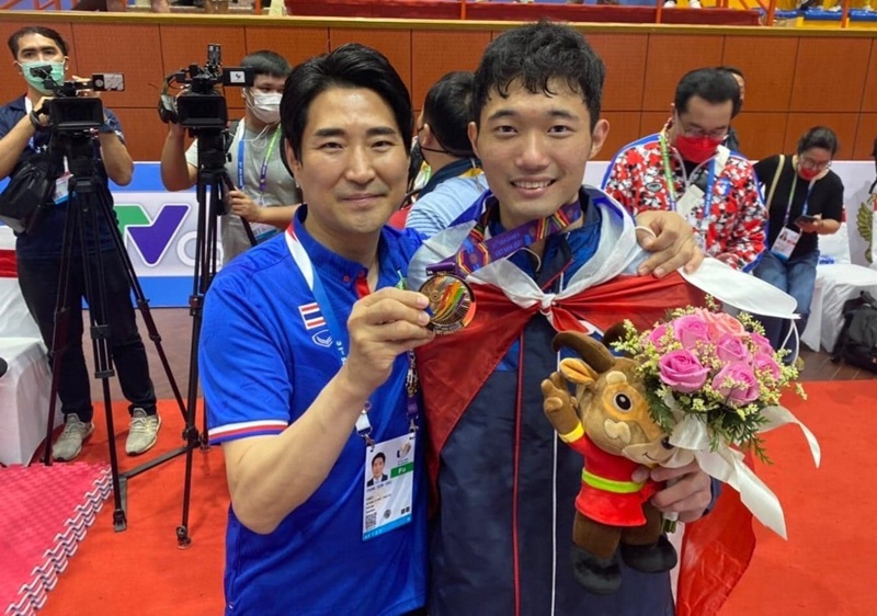 ชายชล โช ชายชล โช