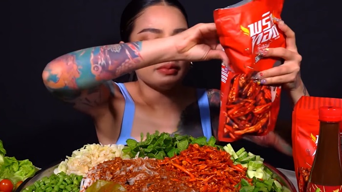 พริกทอด พิมรี่พาย พริกทอด พิมรี่พาย