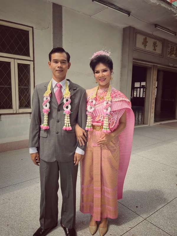 พรีเวดดิ้งงานแต่งยุค 80 พรีเวดดิ้งงานแต่งยุค 80