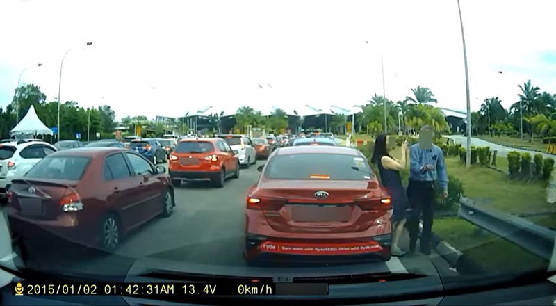 ป้าขวางรถ ป้าขวางรถ