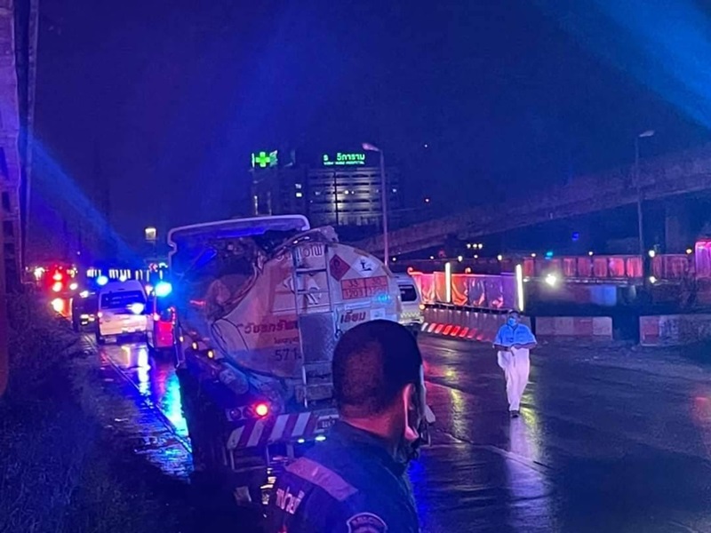 สะพานกลับรถถล่ม สะพานกลับรถถล่ม