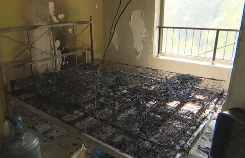 ไฟไหม้เงิน ไฟไหม้เงิน