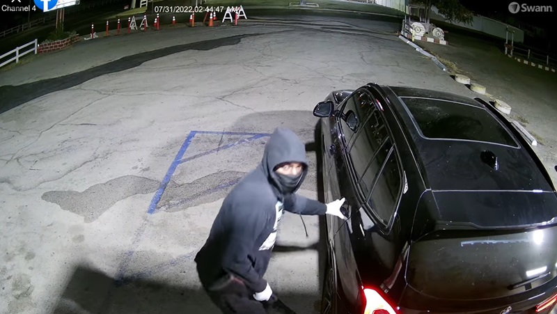 โจรปล้นร้านค้า โจรปล้นร้านค้า