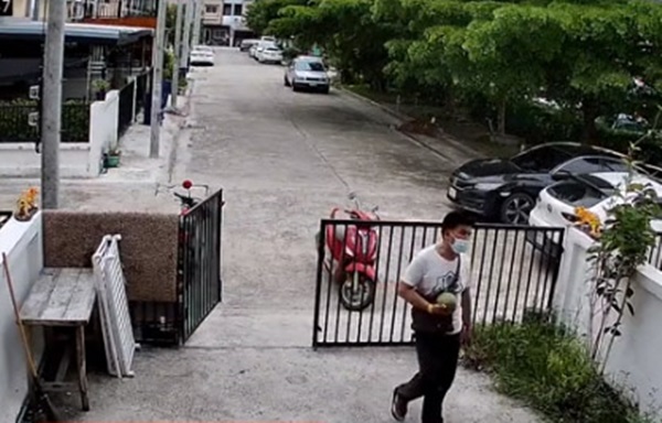 รปภ. ขโมยแตงโม รปภ. ขโมยแตงโม