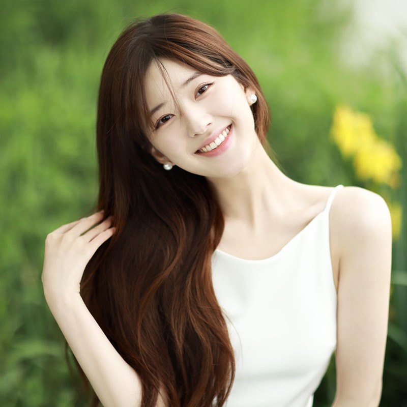 จ้าวลู่ซือ จ้าวลู่ซือ