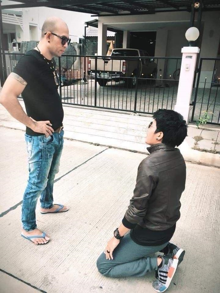 ลูกชายเอ๋ เชิญยิ้ม ลูกชายเอ๋ เชิญยิ้ม