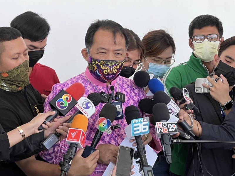 ศรีสุวรรณ จรรยา ศรีสุวรรณ จรรยา