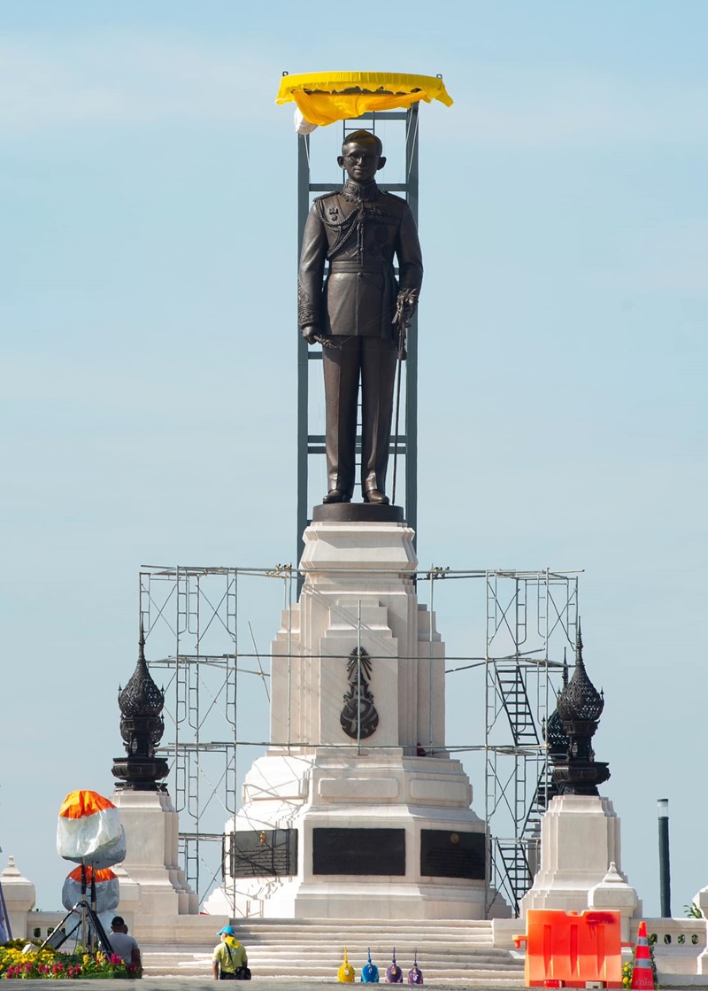 พระบรมราชานุสาวรีย์ ร.9 พระบรมราชานุสาวรีย์ ร.9