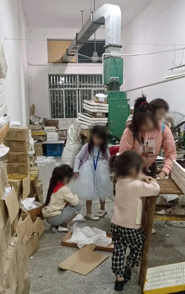 สามีขอหย่าเพราะท้องแต่ลูกสาว สามีขอหย่าเพราะท้องแต่ลูกสาว