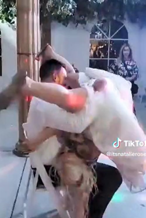 เจ้าสาวเต้นท่ายาก เจ้าสาวเต้นท่ายาก