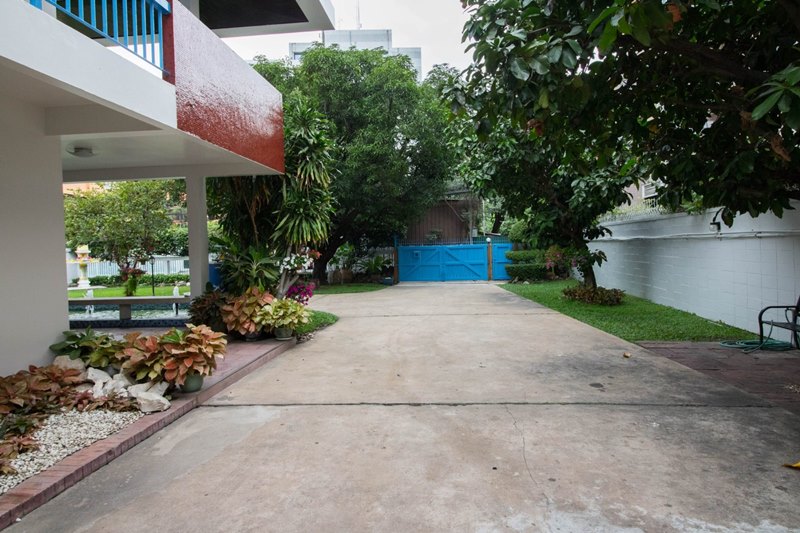 บ้าน 150 ล้าน บ้าน 150 ล้าน