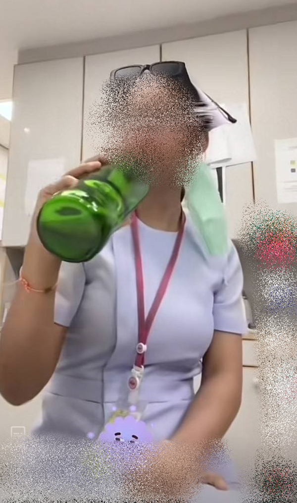 พยาบาลจัดปาร์ตี้ใน รพ. พยาบาลจัดปาร์ตี้ใน รพ.