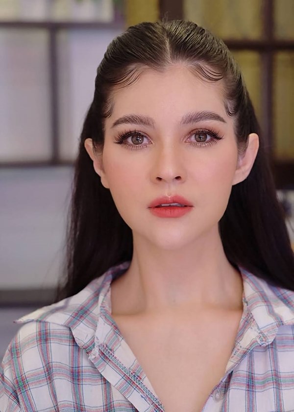 แอนนี่ บรู๊ค แอนนี่ บรู๊ค