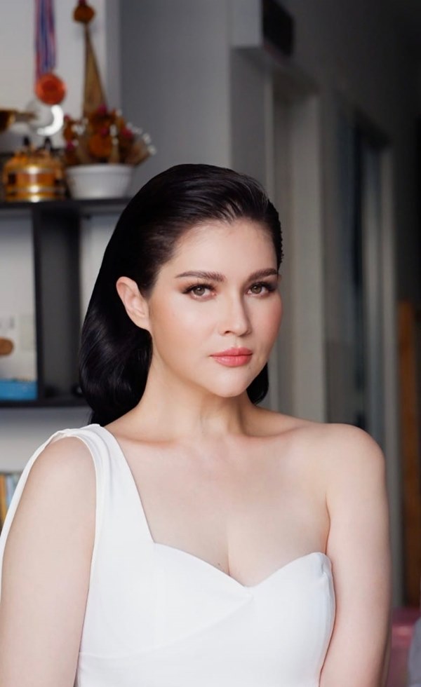 แอนนี่ บรู๊ค แอนนี่ บรู๊ค