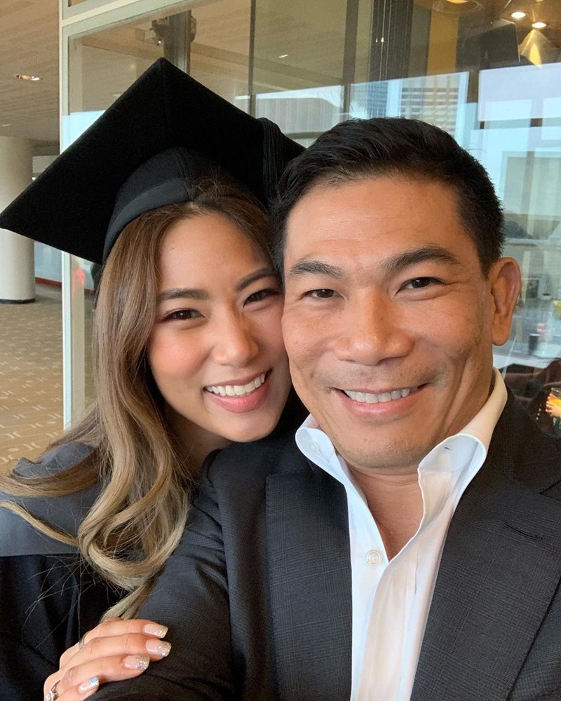 เอ๋ ชนม์สวัสดิ์ เอ๋ ชนม์สวัสดิ์